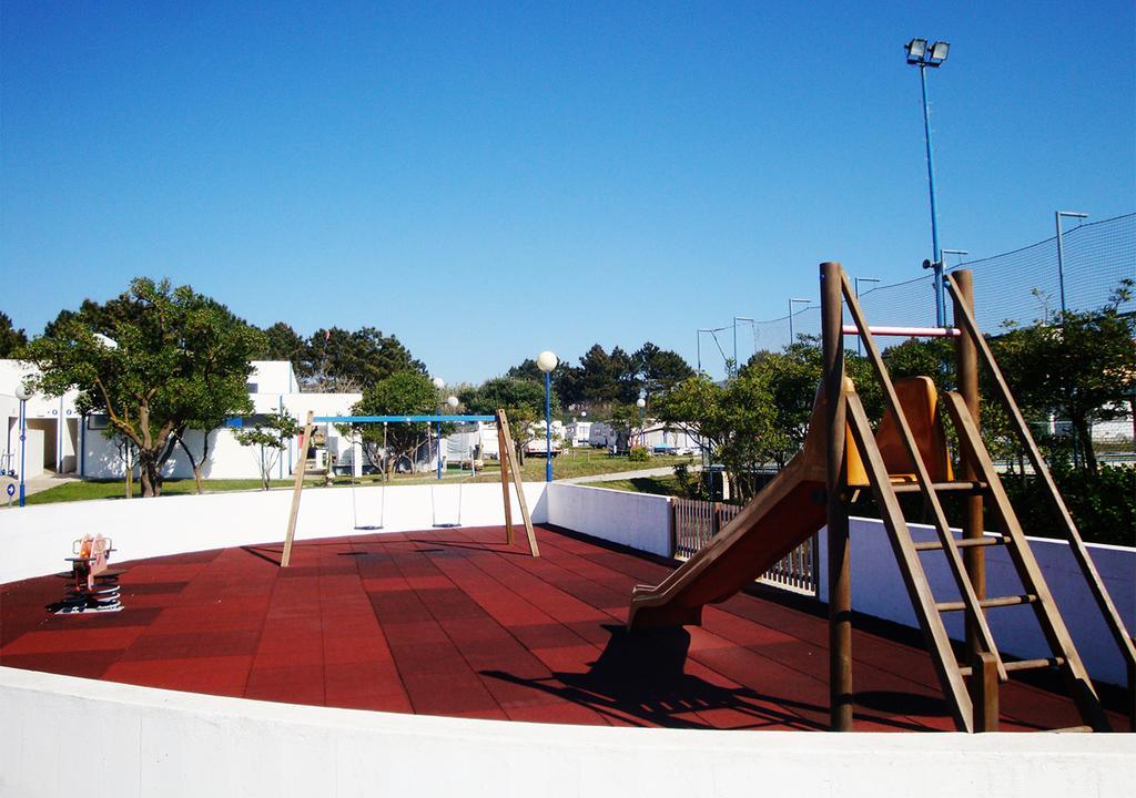 Parque De Campismo Orbitur Canidelo ヴィラ・ノヴァ・デ・ガイア エクステリア 写真